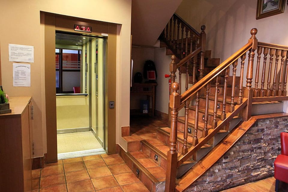 Hostal Antxitonea Bed and Breakfast in Elizondo