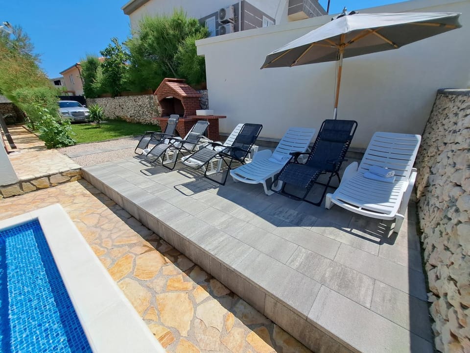 Mountain view, Sea view, sunbed