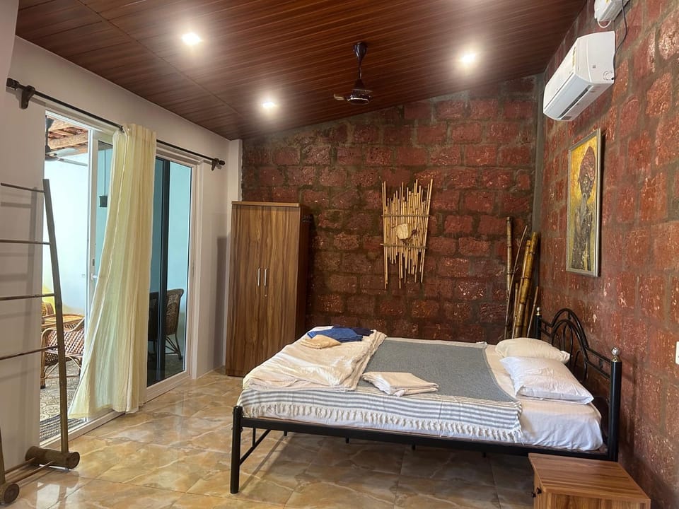 Palm Breeze Suites Bed and Breakfast in Canacona