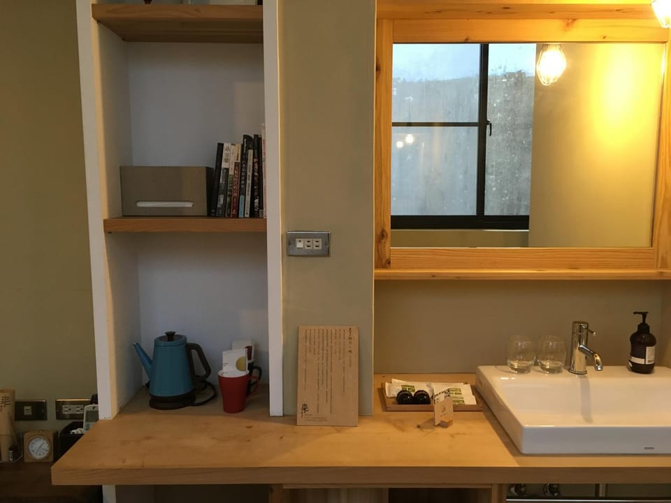 Coffee/tea facilities