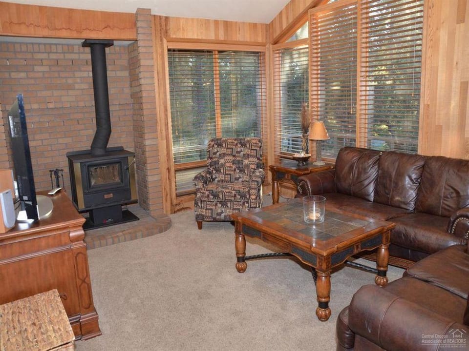 16 Yellow Pine House in Sunriver