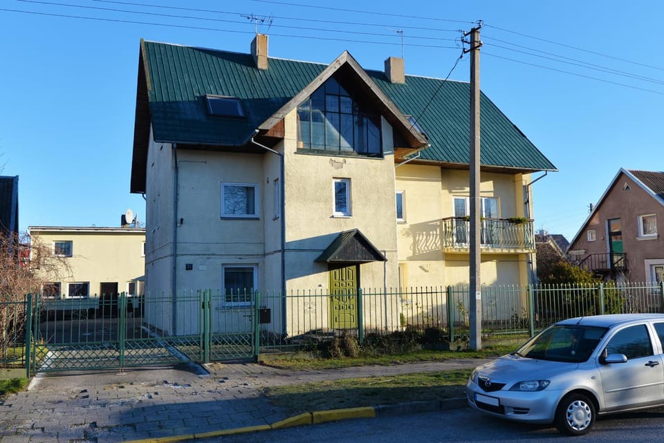 Facade/entrance, Street view