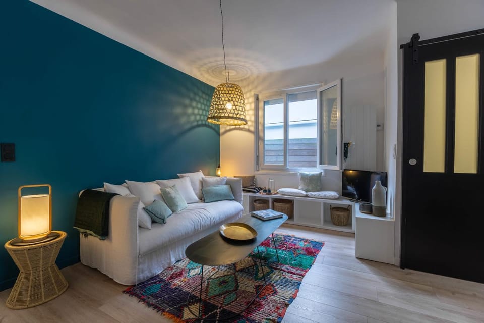 COCOON KEYWEEK Holiday House with lovely patio in Biarritz city center House in Biarritz