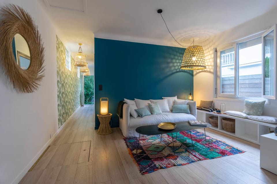 COCOON KEYWEEK Holiday House with lovely patio in Biarritz city center House in Biarritz