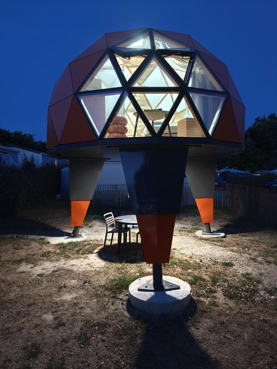 Camping Insolite Le Haut Village Campground/ 
RV Resort in Pornic