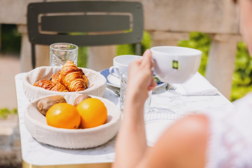 Balcony/Terrace, Garden view, Garden view, Breakfast, Continental breakfast