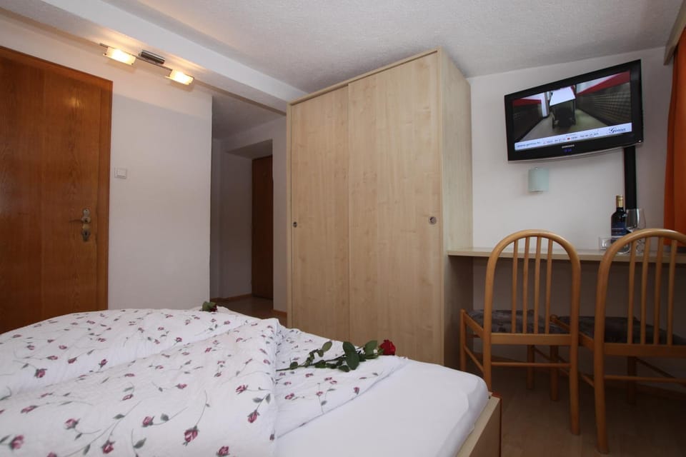 Gästeheim Anni Winkler Bed and Breakfast in Trentino-South Tyrol