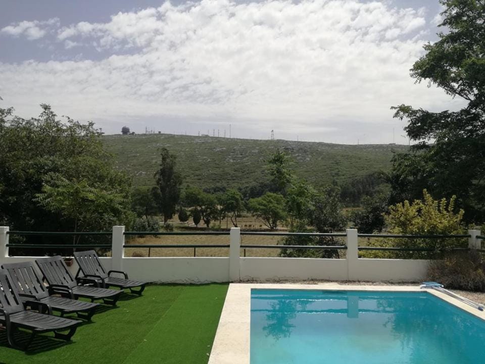 Mountain view, Pool view, Street view