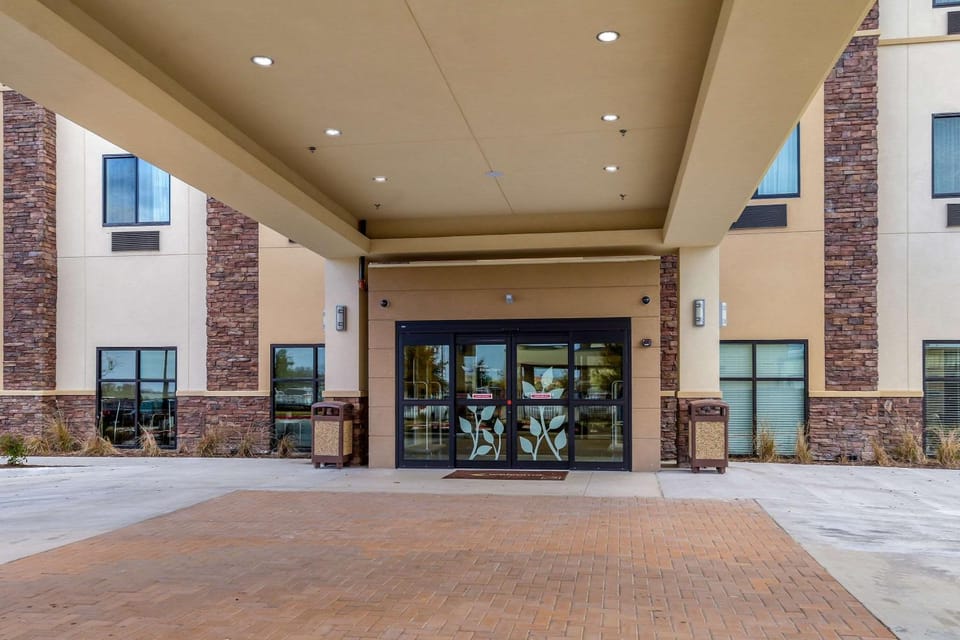 Property building, On site