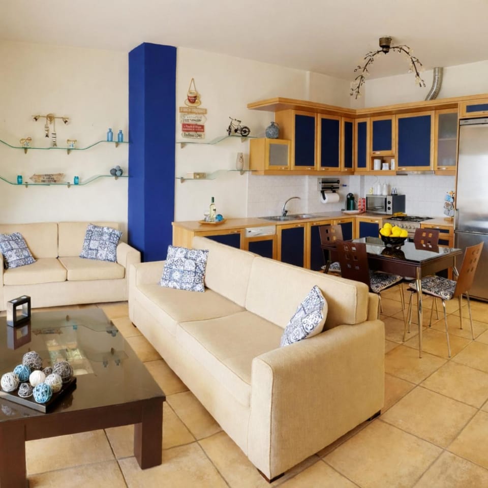 Living room, Seating area, Dining area, kitchen
