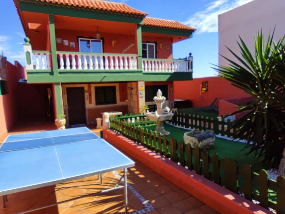 Casa Cielito Lindo House in Abona