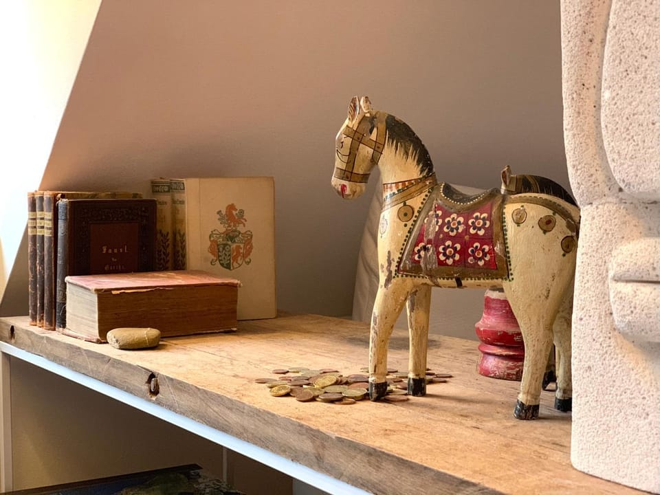 Day, Decorative detail, Autumn, On site