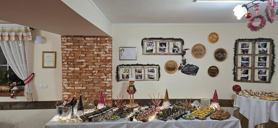 Restaurant/places to eat, On site