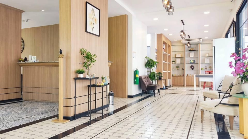 Property building, Lobby or reception