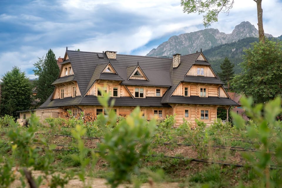 Property building, Natural landscape, Mountain view