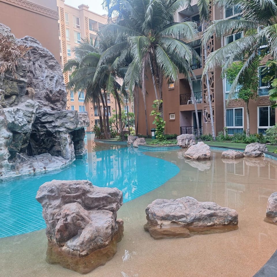 498 moo 12 jomtian sai 2 road ATLANTIS CONDO RESORT Apartment in Pattaya City