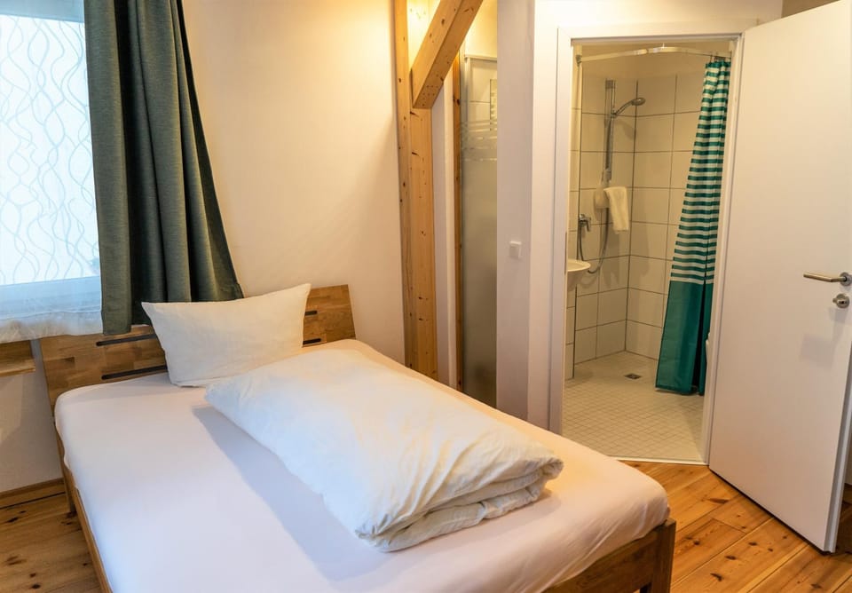Shower, Bed, Bathroom, Photo of the whole room, Bedroom