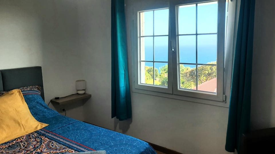 Bedroom, Sea view