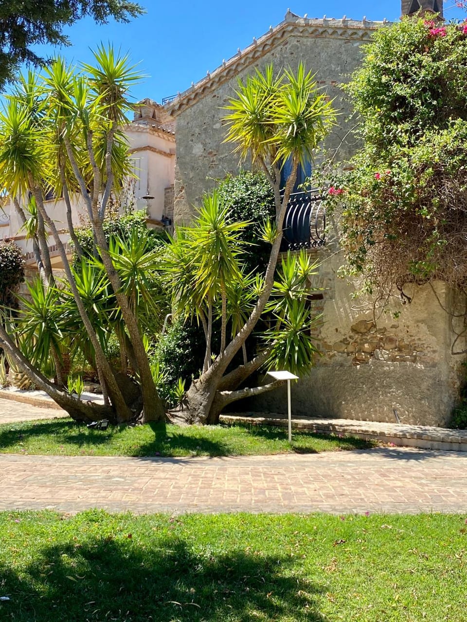 Le Colline del Gelso-Masseria Mazzei Country House in Calabria
