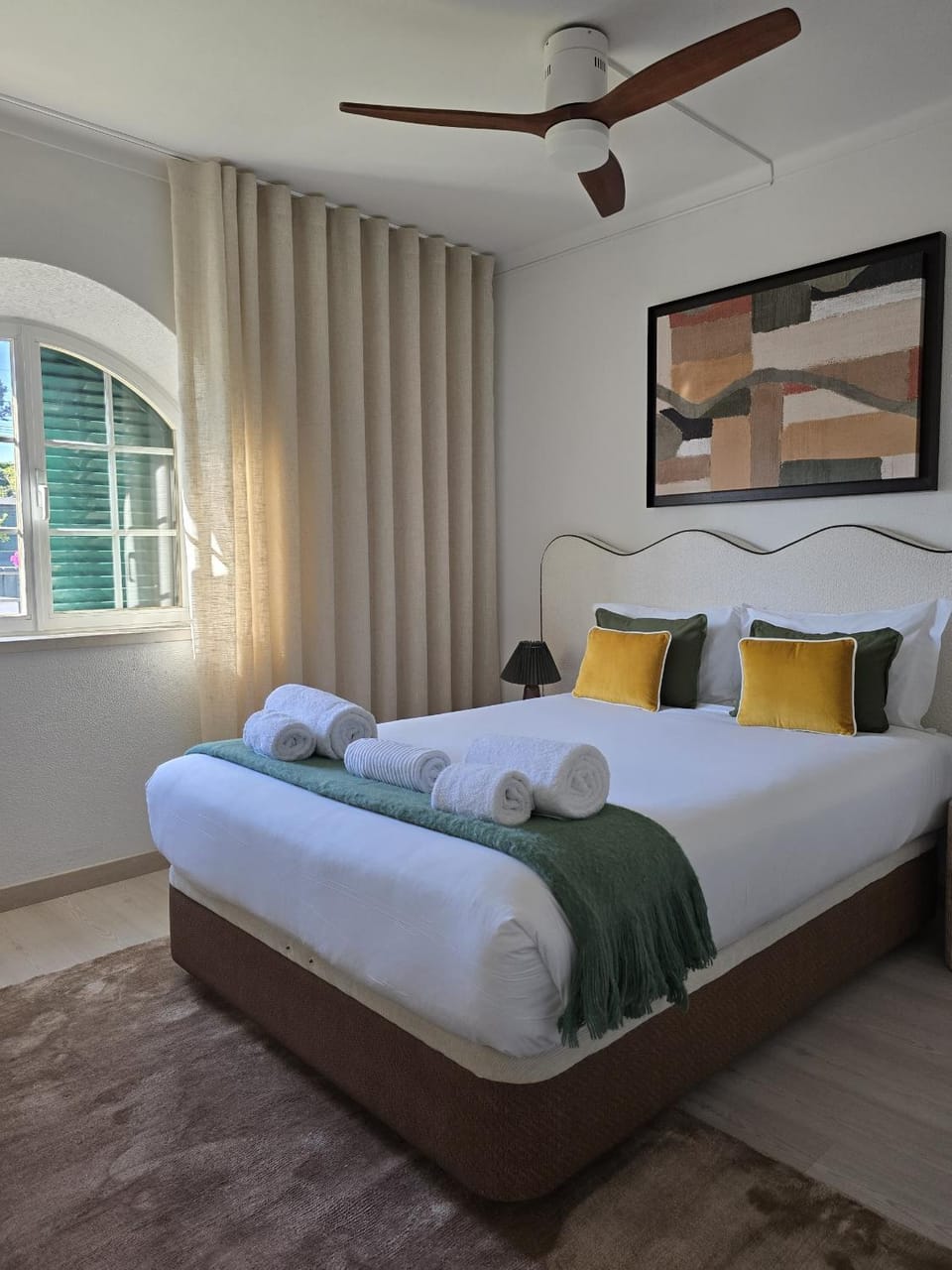 Sesimbra Stylish Villa by Homing Villa in Setubal District