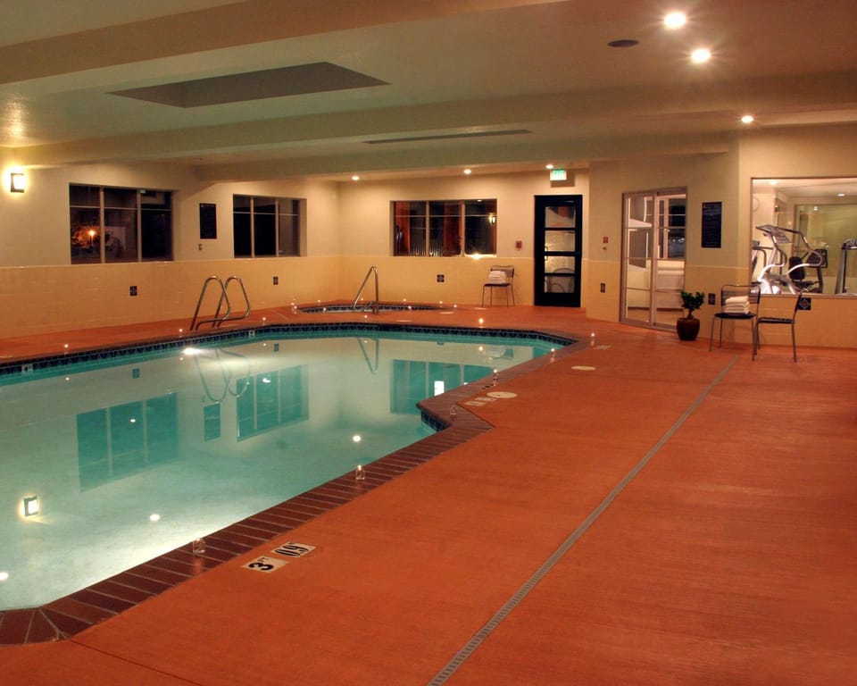 On site, Pool view, Swimming pool