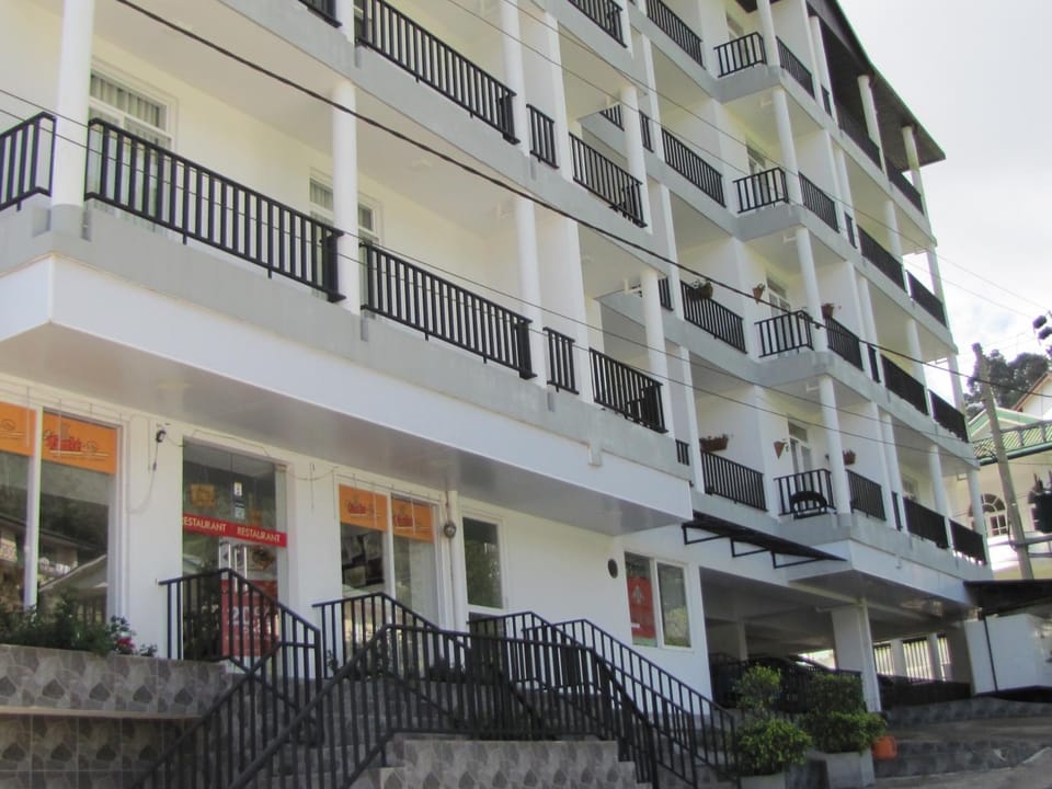 Shinic Holiday Inn Apartment in Nuwara Eliya