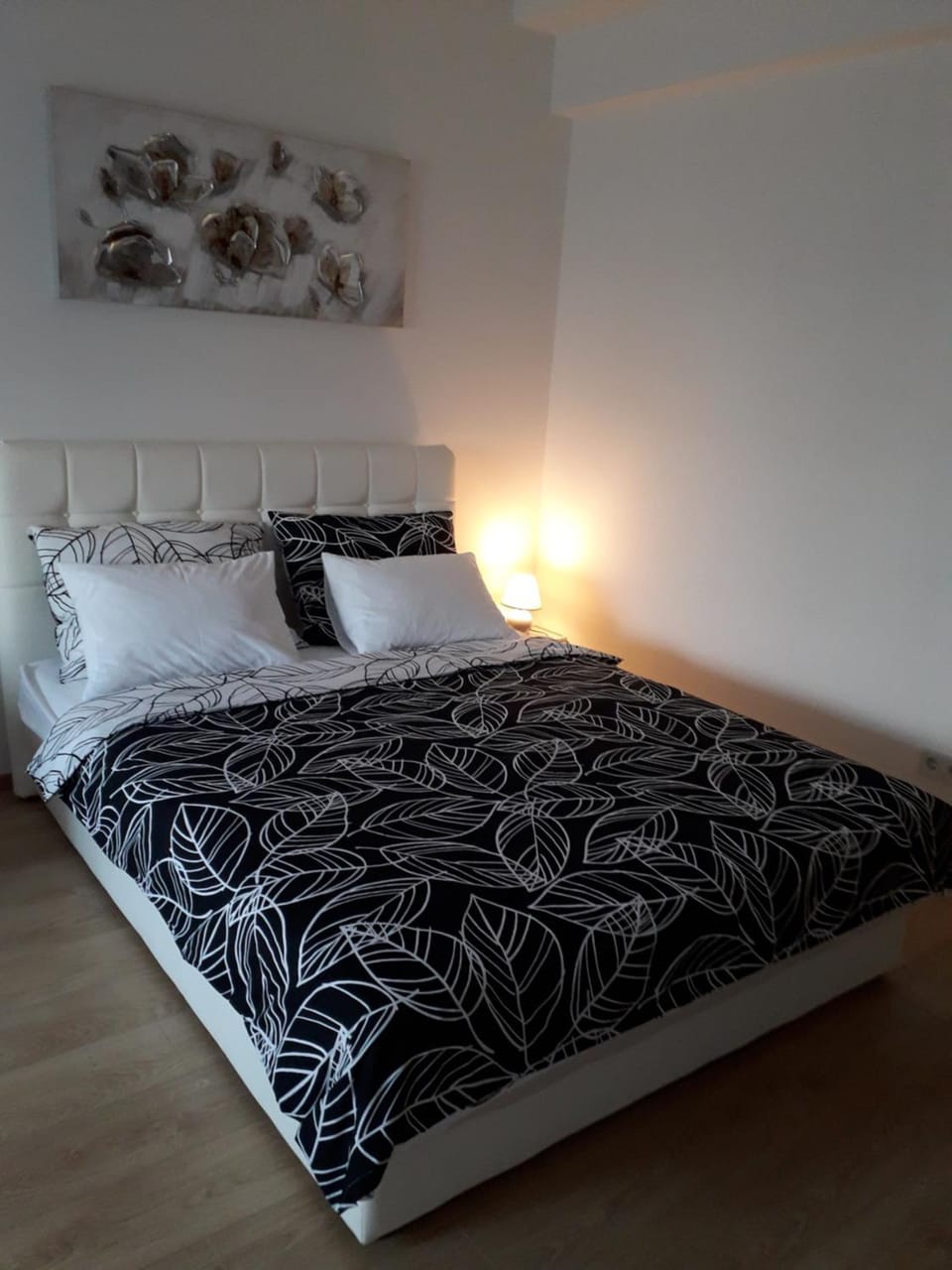 APARTMAN MMVG STUDIO Zagreb Airport Apartment in Slovenia