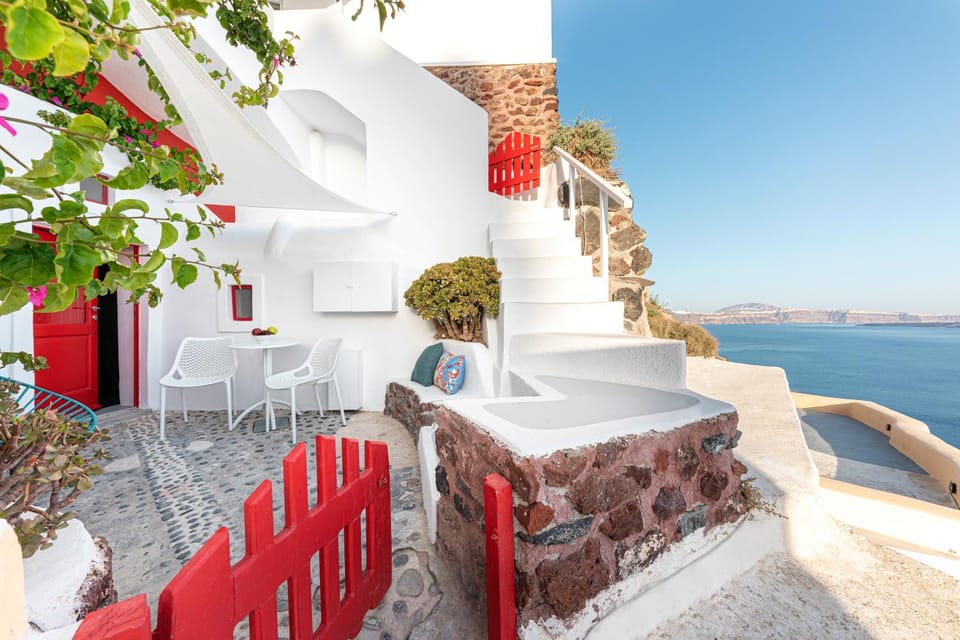 Property building, View (from property/room), Balcony/Terrace, Sea view