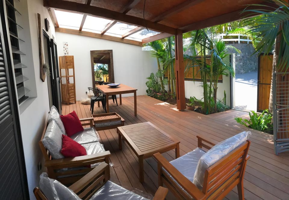 Patio, Garden, Dining area