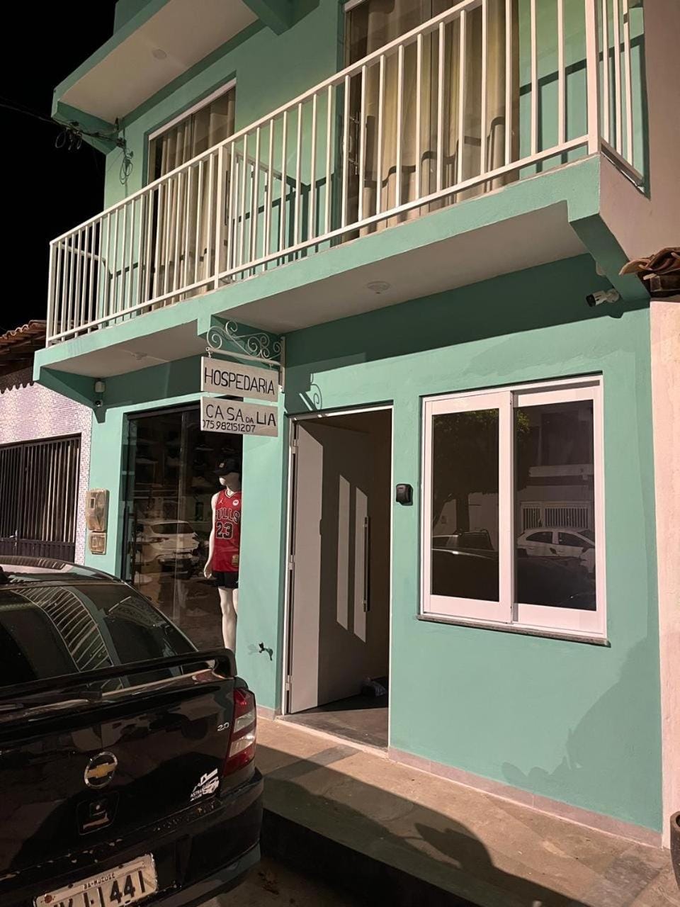 Facade/entrance
