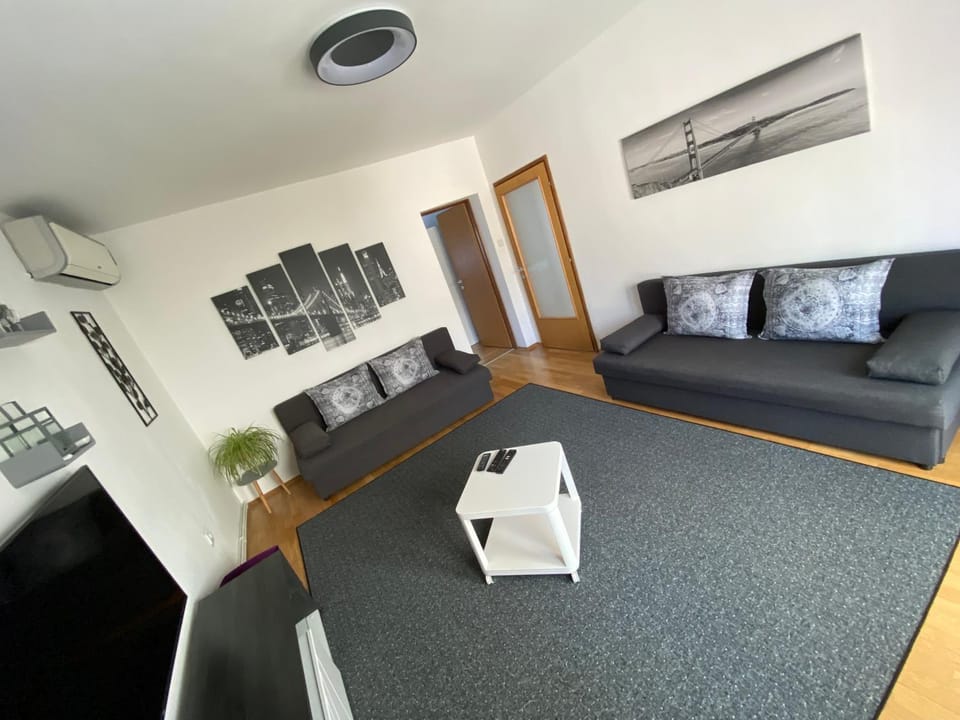 Apartman Sweet Garden K&A Apartment in City of Zagreb