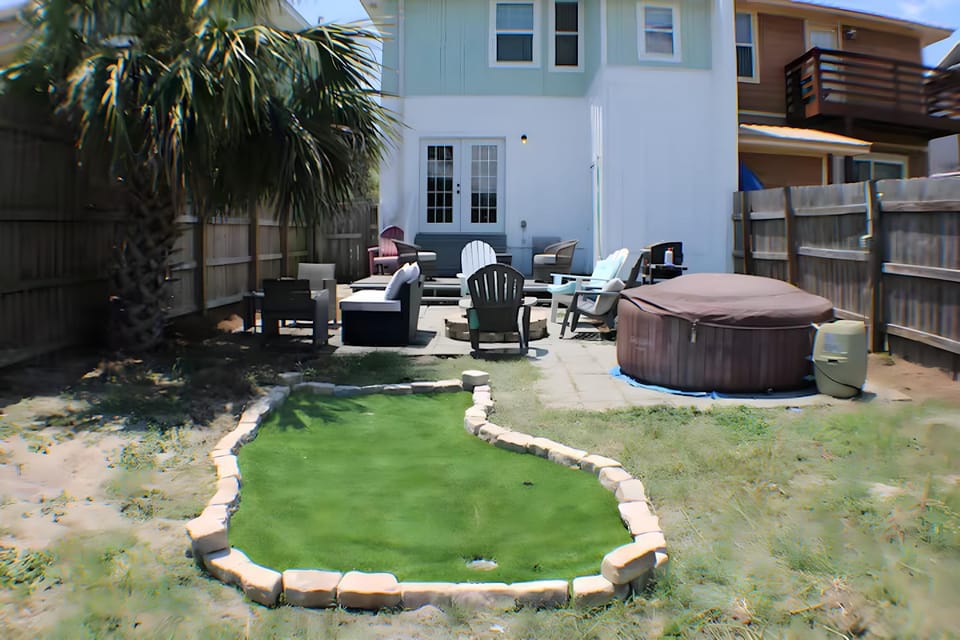 Property building, Patio, Spring, Day, Evening entertainment, Garden view, sunbed