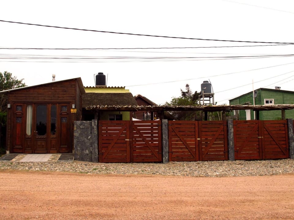 Excelente Cabaña Cumbre del Diablo 2 House in Rocha Department, Uruguay