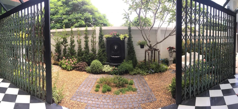 WIW mini hotel Bed and Breakfast in Bangkok