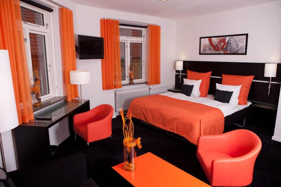 Photo of the whole room