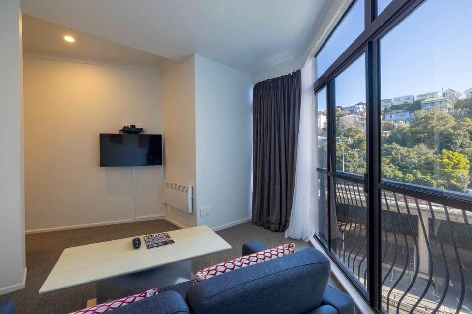 Quest On The Terrace Serviced Apartments Apartment hotel in Wellington