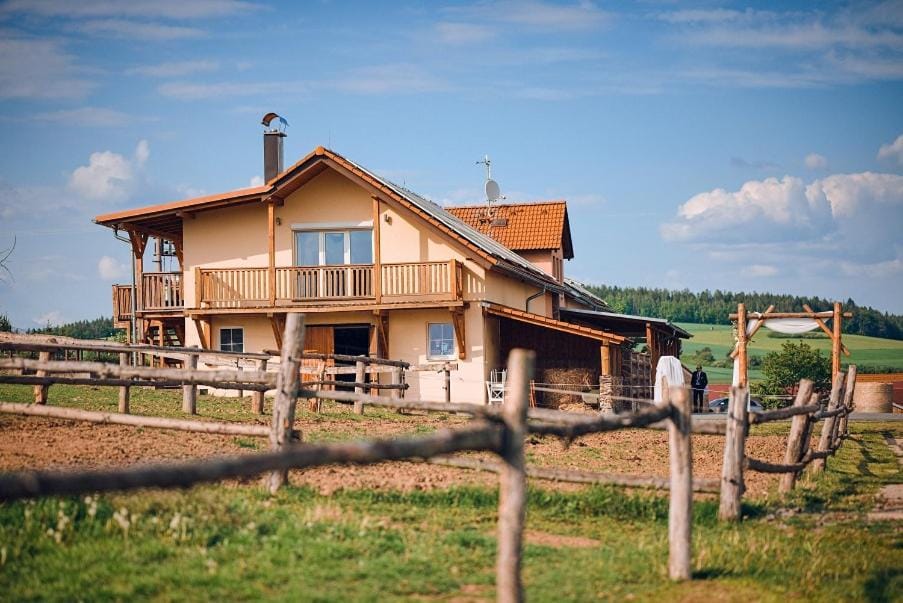 Property building, Day, Natural landscape