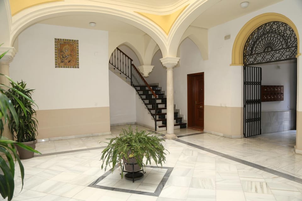 Lobby or reception, On site