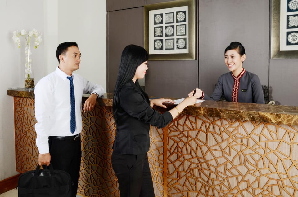 Lobby or reception, Lobby or reception
