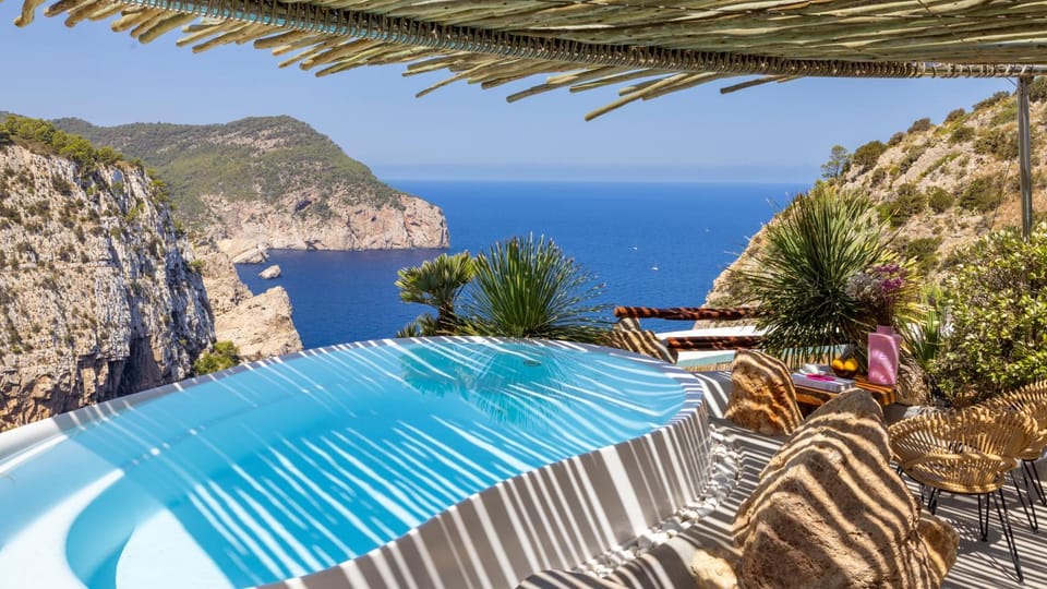 Sea view, Swimming pool
