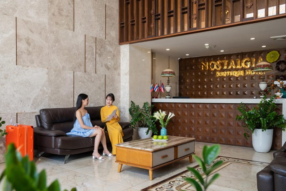 Communal lounge/ TV room, Lobby or reception, concierge