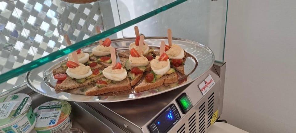 Buffet breakfast