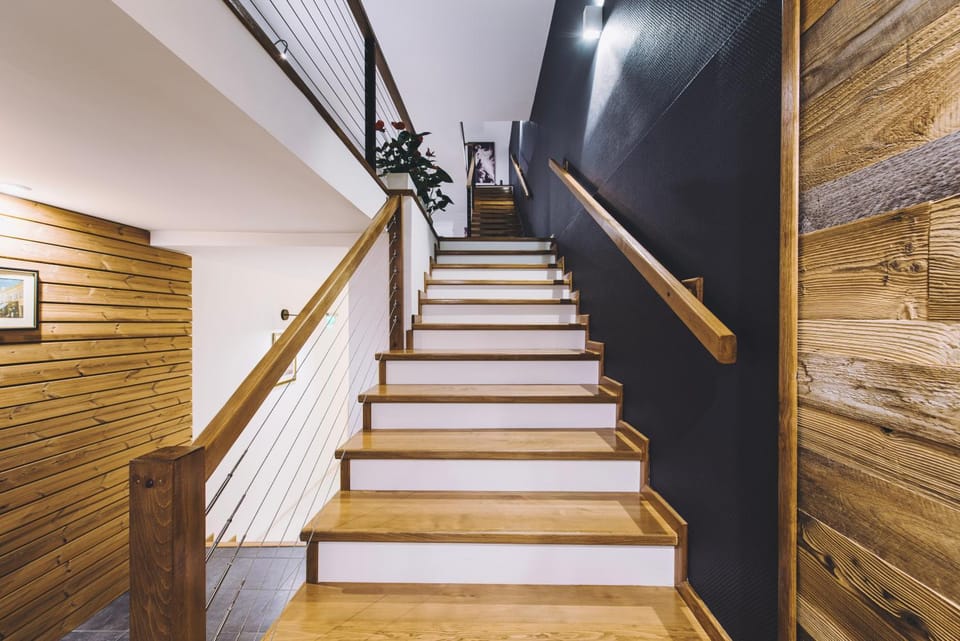 Property building, Facade/entrance, Lobby or reception
