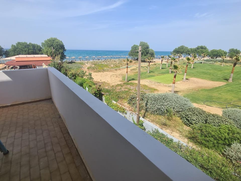 Hippokratis Apartments Apartment hotel in Crete