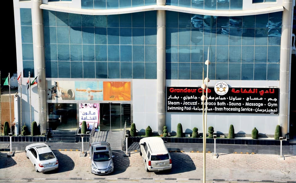 Property building, Bird's eye view
