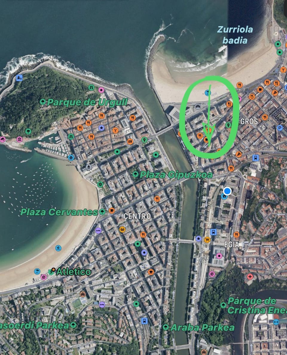 Spacious Confortable Next Beach and Pintxos Area Apartment in San Sebastian