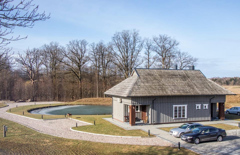 Natural landscape, Sauna, On site, Parking