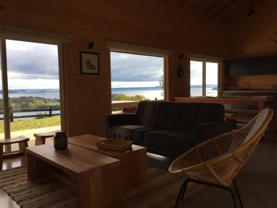 Casa La Trafa House in Los Ríos, Chile