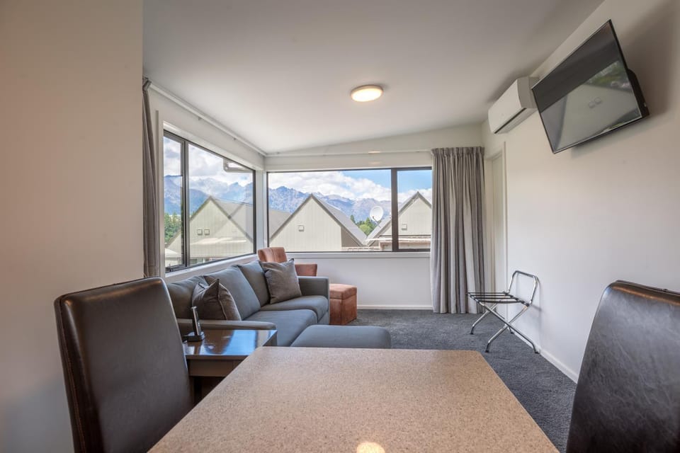 Living room, Seating area, Mountain view