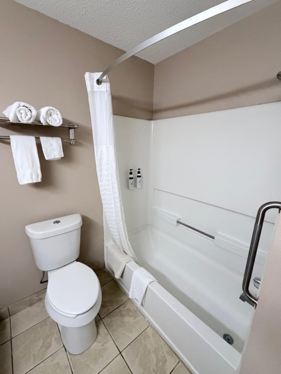 Shower, Toilet, Bath